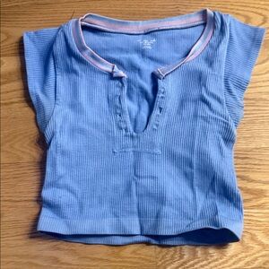 Urban Outfitters Scoop Neck Crop Top in Periwinkle with Pink Trim